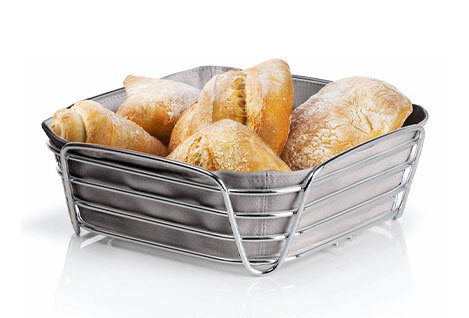 Brot &amp; Brotaufstriche
Brot und...