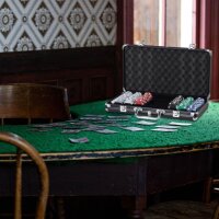 relaxdays Pokerkoffer Kartenspiel, 1 Set