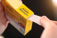 AVERY Zweckform Bewertungspunkte 3861 Daumen, gelb, 250 Etiketten