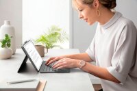 Logitech COMBO TOUCH Tablet-Tastatur schwarz geeignet für Apple iPad 7. Gen (2019), Apple iPad 8. Gen (2020), Apple iPad 9. Gen (2021)
