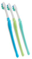 3 Oral-B CLASSIC CARE Zahnbürsten