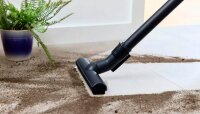 BOSCH Serie 4 BGD38RD1H Staubsauger 600 W
