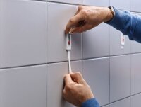 tesa Klebeschraube für max. 3,0 kg, 2,4 x 6,4 cm, 2 St.