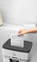HP OneShred 12MC Aktenvernichter mit Partikelschnitt P-5, 2 x 15 mm, bis 12 Blatt, weiß