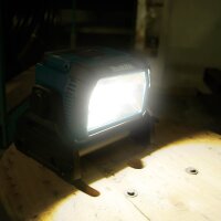makita DML809 LED Akku-Baustrahler blau/schwarz