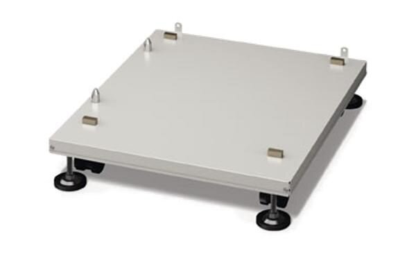 OKI CABINET W/ ROLLS