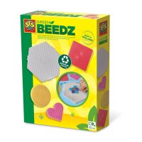 SES Creative® Bügelperlen Stiftplatten Set GREEN BEEDZ mehrfarbig