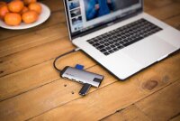 verbatim Multiport-Adapter 49142
