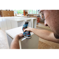BOSCH Professional GKF 12V-8 Akku-Kantenfräse 12,0...