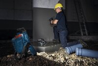 BOSCH Professional GLI 18V-2200 C LED Akku-Baustrahler blau