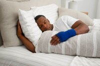 FUTURO™ Handgelenkbandage für die Nacht 48462DABI blau 13,3-22,9 cm, 1 St.