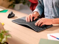 Logitech ERGO K860 ergonomische Tastatur kabellos schwarz