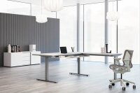 Kerkmann Move 3 Premium elektrisch höhenverstellbarer Schreibtisch weiß rechteckig, T-Fuß-Gestell silber 160,0 x 80,0 cm