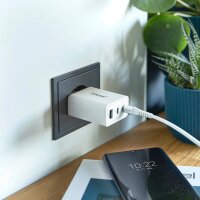 Intenso W65ACC GaN GaN-Ladeadapter weiß, 65 Watt