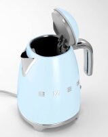 smeg Wasserkocher KLF03PBEU blau 1,7 l 2.400 W