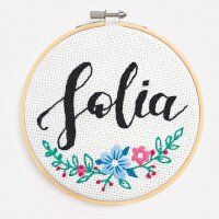 folia Stickbild mit Stickrahmen natur