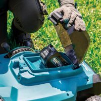 makita LM004GZ Akku-Rasenmäher 40,0 V max. für bis zu 830,0 m², ohne Akku