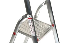 SZ Metall Stehleiter einseitig silber 4 Stufen, H: 157,0 cm