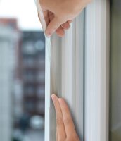tesa tesamoll® Premium Flexible Fenster-Dichtungsband...
