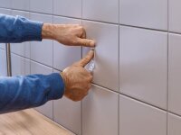 tesa Powerstrips Klebenägel für max. 3,0 kg, 2,4 x 6,4 cm, 2 St.