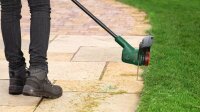 BOSCH Home & Garden EasyGrassCut 18V-26 Akku-Rasentrimmer 18,0 V, ohne Akku