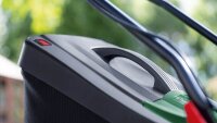 BOSCH Home & Garden UniversalRotak 2x18V-37-550 Akku-Rasenmäher 18,0 V für bis zu 550 m², mit 2 Akkus
