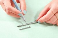 fischer easyDIY Box Dekoration 571944 Dübel- und Schrauben-Sortiment, 131-teilig