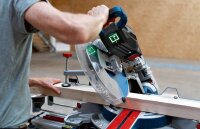 BOSCH Professional GCM 18V-305 GDC Akku-Kappsäge 18,0 V, ohne Akku