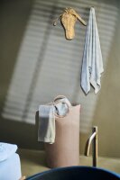 reisenthel® Wäschekorb loophome L hellbraun, 1 St.