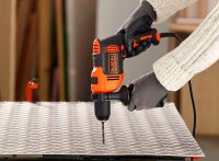 BLACK & DECKER BEH710-QS Schlagbohrmaschine