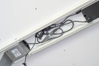 HAMMERBACHER XDKB19 elektrisch höhenverstellbarer Schreibtisch lichtgrau rechteckig, C-Fuß-Gestell silber 180,0 x 80,0 cm