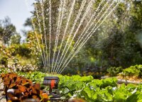 GARDENA Kreis- und Viereckregner AquaZoom compact
