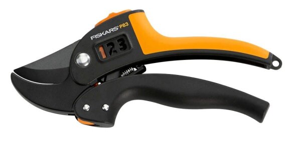 FISKARS® PowerStep™ P83 Gartenschere