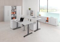 HAMMERBACHER VXDSM82 elektrisch höhenverstellbarer Schreibtisch lichtgrau L-Form, T-Fuß-Gestell grau 200,0 x 120,0 cm